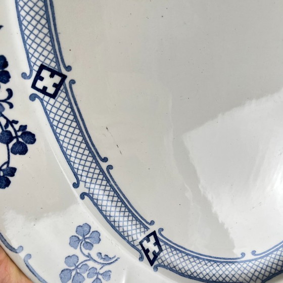 Image 1 of Grand Plat ovale Terre de Fer KG Lunéville, modele "Jane", bleu, 1890-1915