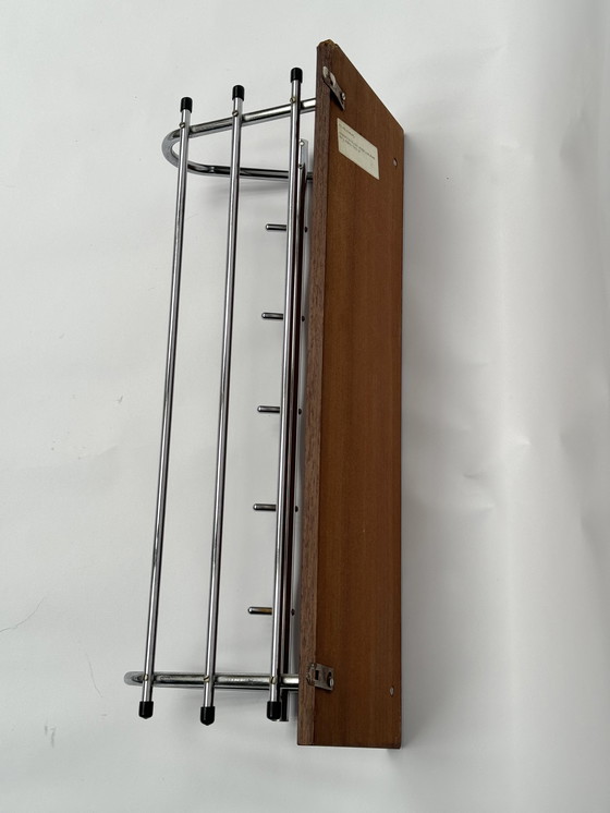 Image 1 of Appendiabiti da parete retrò con mensola – Legno wengé e cromo, stile vintage spaziale