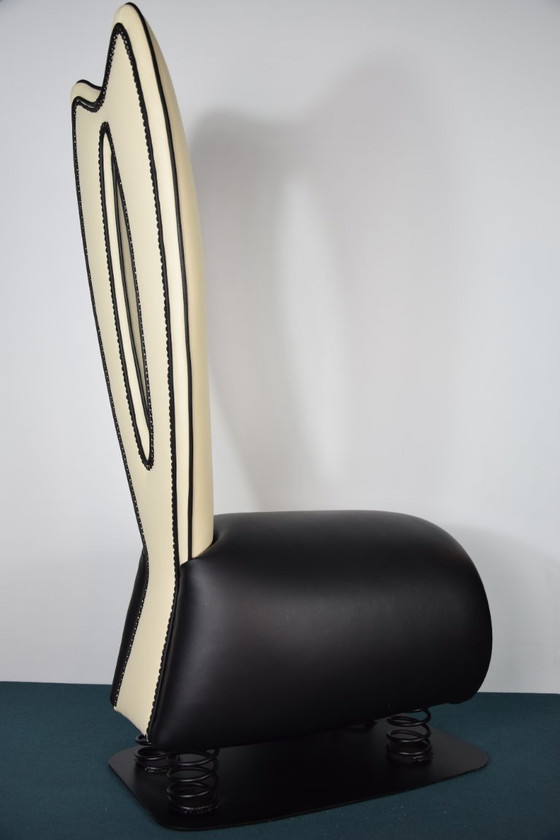 Image 1 of Bunny Chair di Peter Bretz