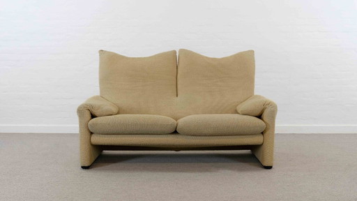 Cassina Maralunga 2-seat Sofa by Vico Magistretti