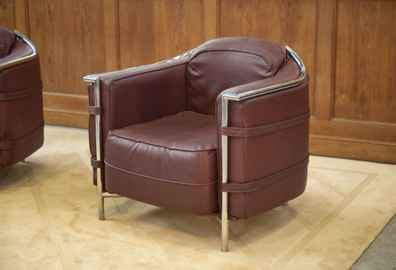 Image 1 of Een paar fauteuils in de stijl van Le Corbusier, jaren 70.