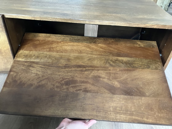 Image 1 of Mobile TV industriale in noce