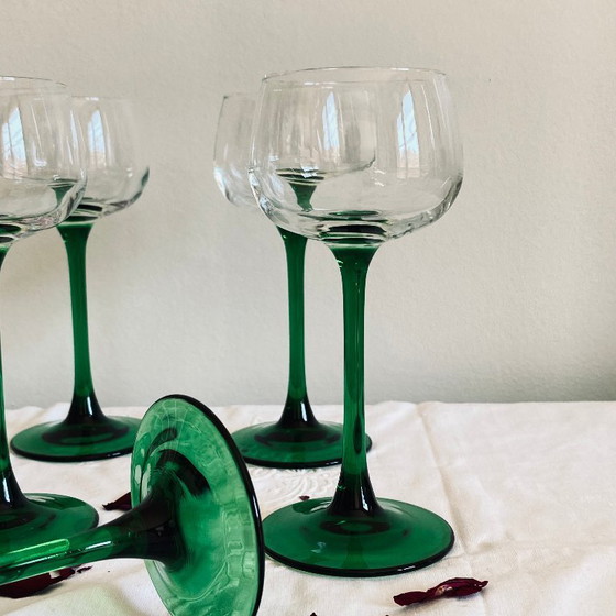 Image 1 of 6 verres à vin Alsace pied vert Luminarc France 14 cl 