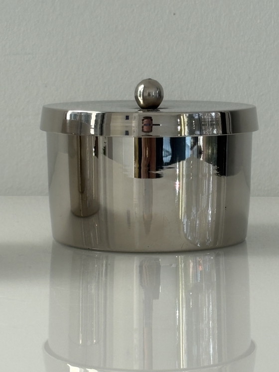 Image 1 of Ensemble de deux boîtes rondes en acier inoxydable