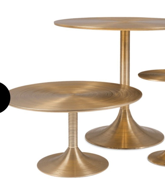 Image 1 of Bold monkey hypnosing round golden coffee table