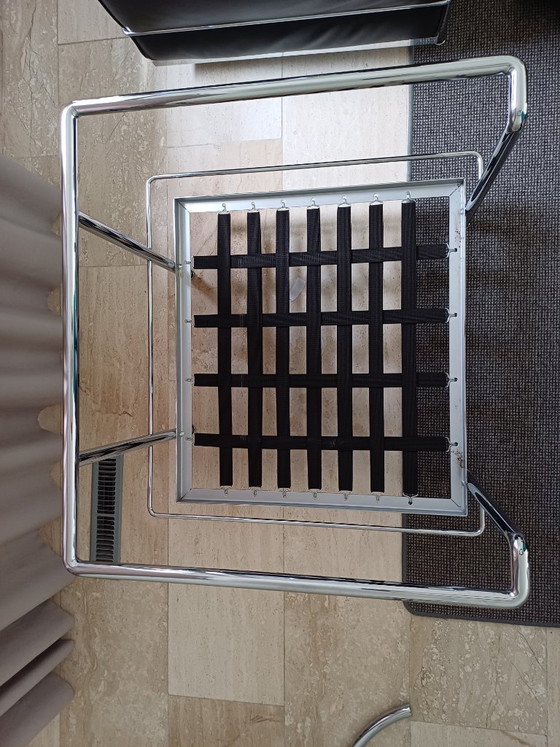 Image 1 of Two Le Corbusier LC2s from Cassina
