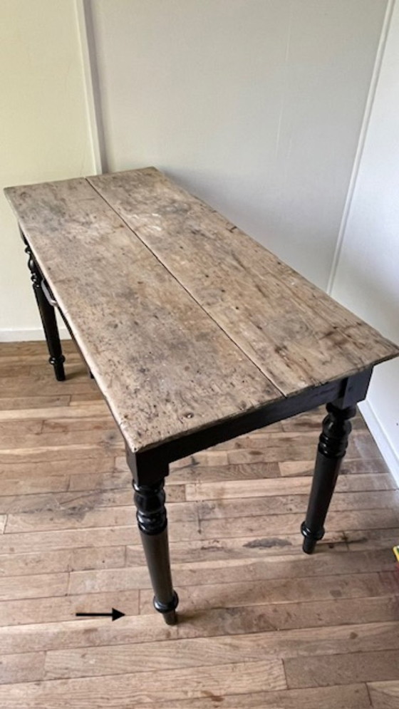 Antiker Schreibtisch im Louis Philippe Stil – Wood (photo 32 of 43)