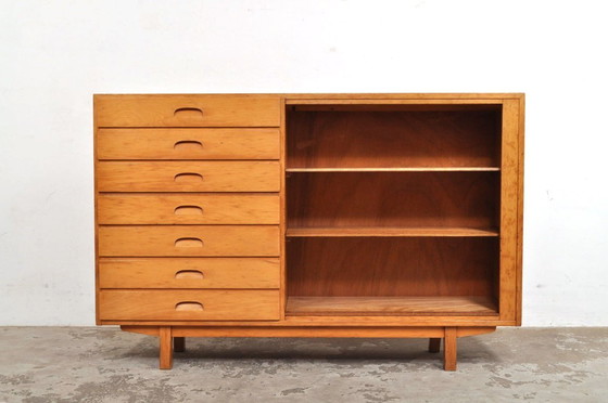 Image 1 of Vintage beukenhouten schoolkast / divider, jaren 50