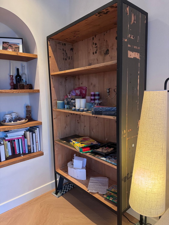 Image 1 of Van Dijk & Co kast