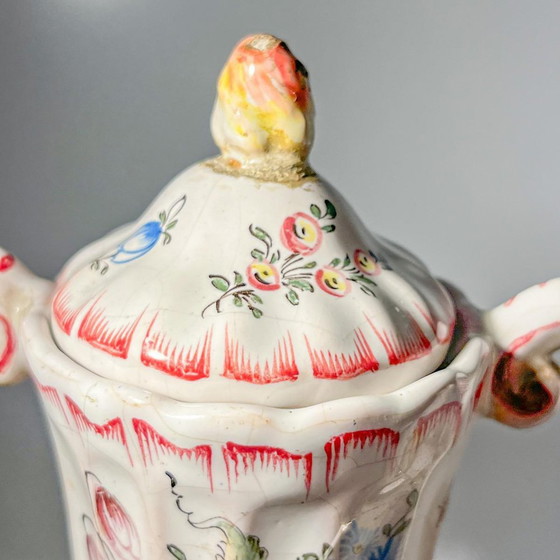 Vases couverts de Joseph Gaspard Robert pour Faïencerie de Marseille, 18e siècle, lot de 2 – Ceramic (photo 10 of 22)