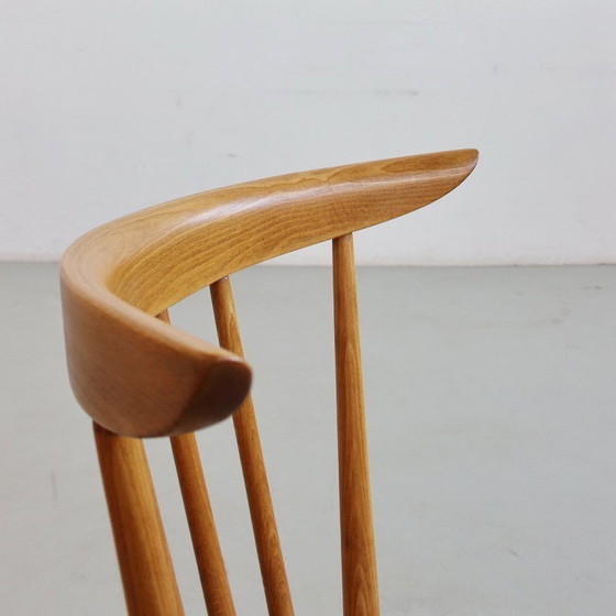 Image 1 of Een paar stoelen uit het midden van de 20e eeuw, Tsjecho-Slowakije, volledig gerestaureerd en opnieuw bekleed, vintage jaren 60.