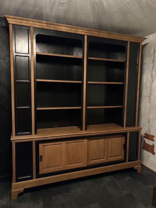 Library cabinet