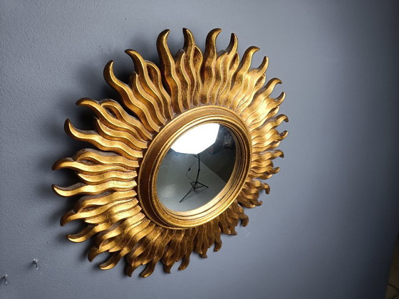 Image 1 of Vintage vergulde hars zonnestraal spiegel, jaren 1960