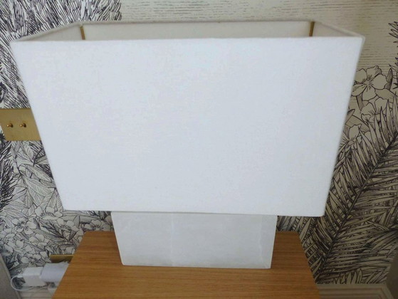 Image 1 of Paar rechteckige Designer-Tischleuchten von CB2 in Naturweiß, Alabaster und Leinen