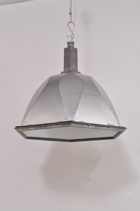 Image 1 of Lampe d'usine en aluminium, design industriel, années 1950