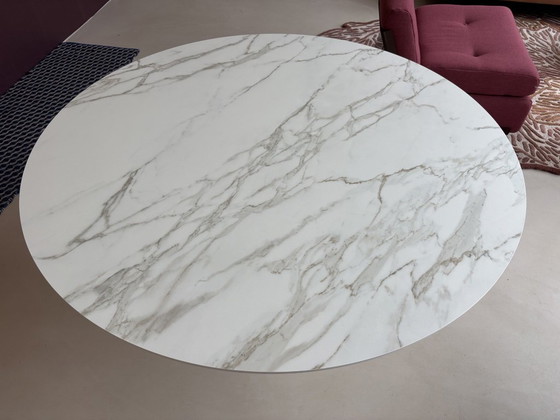 Leolux Columna Tavolo da pranzo rotondo - 130cm – Tavoli da pranzo, Altro (photo 4 of 10)
