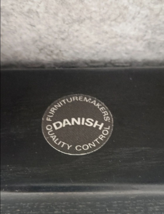 Image 1 of Ensemble de 4 chaises de salle à manger noires. Iris, Tranekaer, Danemark