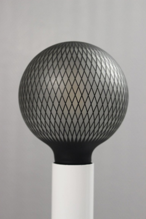 Image 1 of Vintage tafellamp in Space Age-stijl, chroom en witte lak, jaren 70.