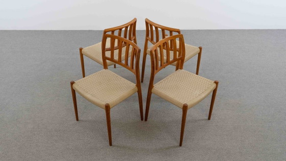 Image 1 of SET VAN 4 THEESTOELEN, MODEL 83 VAN NIELS O. MÖLLER, DENEMARK