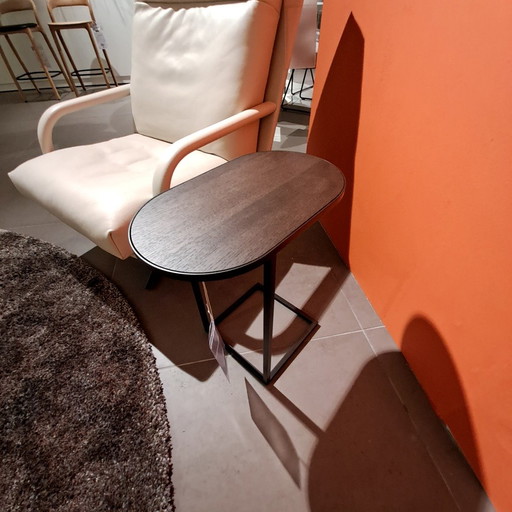 Leolux Prismo side table
