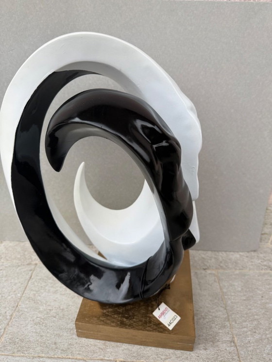 Image 1 of Modern Head Bust Statue Glamorous Environments Head Sculpture Man White