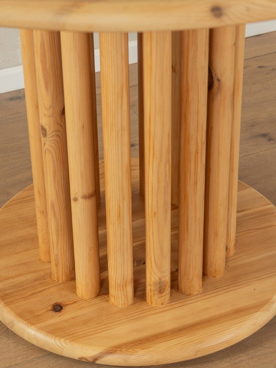 Image 1 of Kiefernholz-Esstisch aus den 80er Jahren, ausziehbar