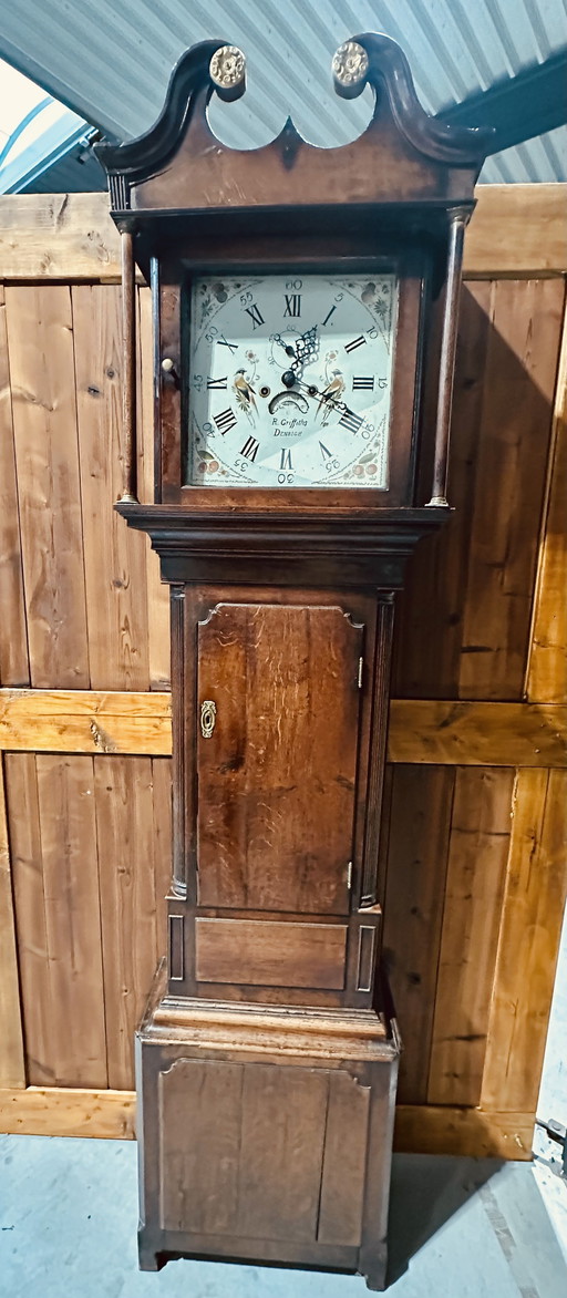 Antike englische Standuhr – R. Griffiths, Denbigh, spätes 18. / frühes 19. Jahrhundert