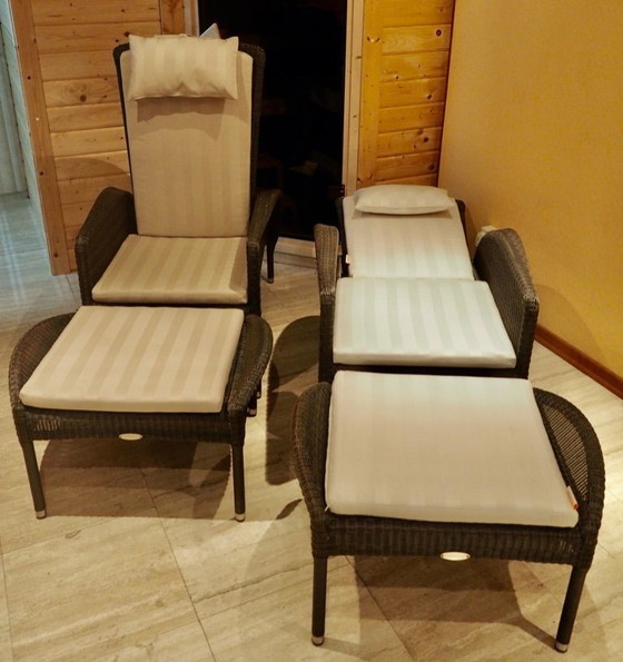 Image 1 of 2 poltrone DEDON con poggiapiedi (cuscini inclusi)