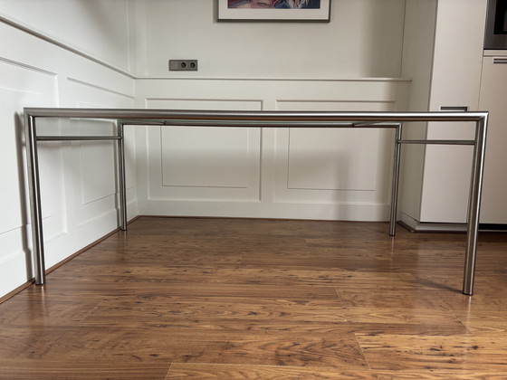 Image 1 of Table de salle à manger moderne avec plateau en verre