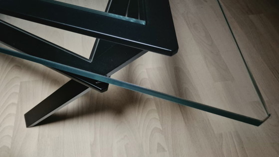 Coffee table / Club table, handmade unique piece from Switzerland – Metal (photo 4 of 5)