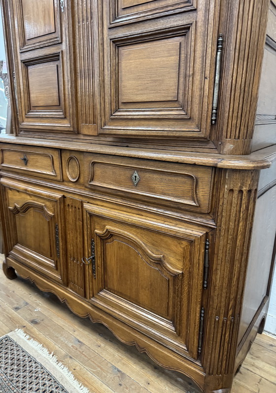 Image 1 of Antieke kast