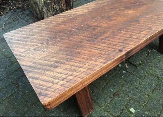Image 1 of Robuuste gedisseld eiken Vintage 70’s Brutalist coffeetable
