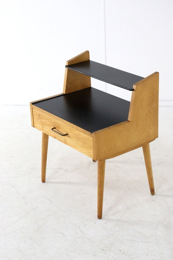 Image 1 of Ensemble de 2 tables de chevet Everest vintage