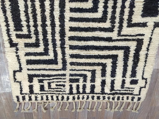 Tapis traditionnel fait main 250cm x 150cm Marocain – Wool (photo 10 of 13)