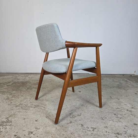 Image 1 of Glostrup, GM11 vintage jaren 60 Deense armstoel teak Scandi