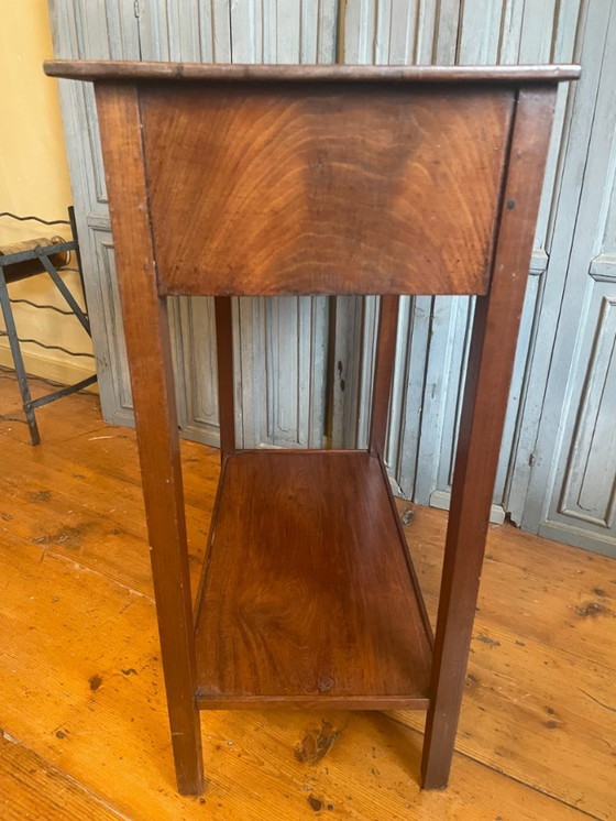 Image 1 of Tavolino laterale in mogano, tavolino francese