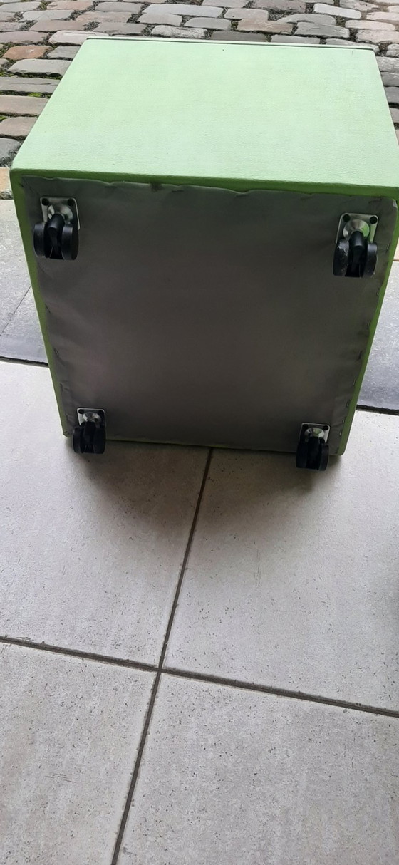 Image 1 of 2 contenitori portaoggetti su ruote