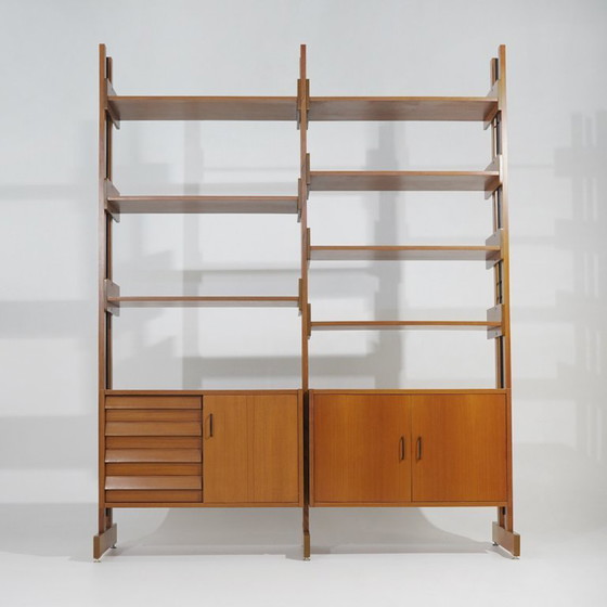 Modulares Bücherregal mit Ständern, 1960er Jahre – Bücherregale, Brass (photo 6 of 15)