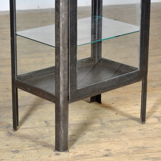 Image 1 of Gabinetto medico dall'Ucraina, datato 1963