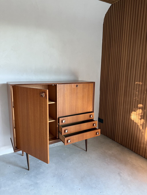 Vintage dressoir | Scandinavisch design | Vintage kast |