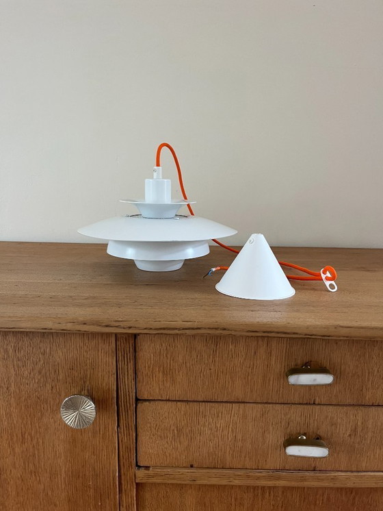 Image 1 of Pendentif danois vintage dans le style de Louis Poulsen