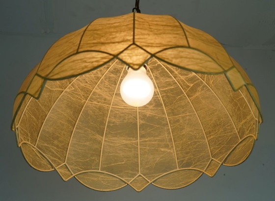 Image 1 of Très belle suspension cocon moderne du milieu du siècle, années 1970