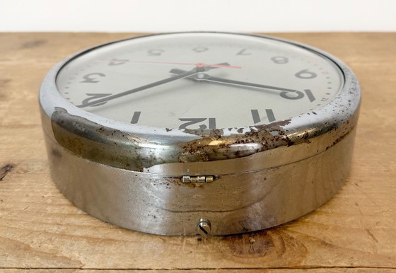 Vintage Wandklok van PAL, jaren 50 – Klokken, Glas, IJzer (photo 14 of 18)