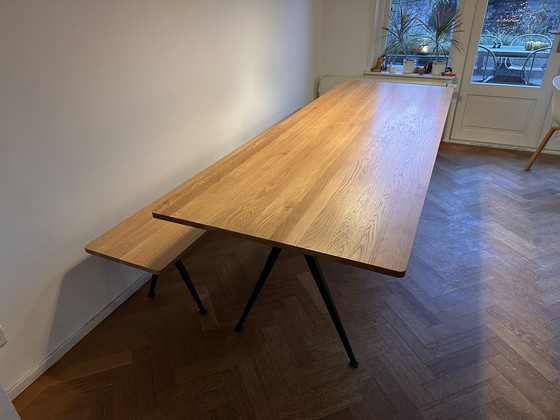 Image 1 of Eettafel bank Pyramid 250cm merk Hay