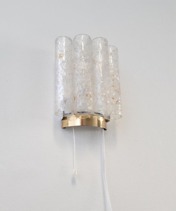 Image 1 of Bellissima lampada da parete vintage in ottone con tubi in vetro ghiacciato di Doria Leuchten, lampada da parete anni '70