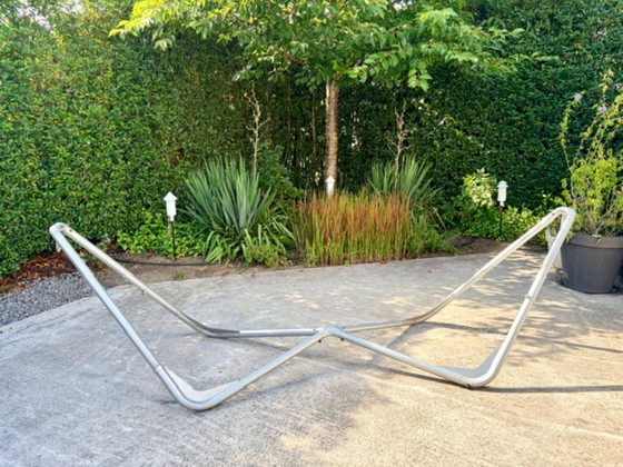 Hangmat met aluminium standaard en dik gewatteerd kussen – Ligbed tuin, Polyester (photo 16 of 29)
