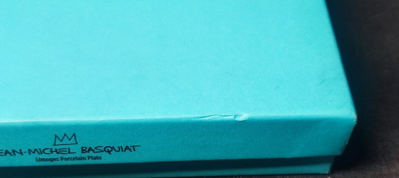 Image 1 of Piatto "Tromba" di Jean-Michel Basquiat, 1984 – Porcellana di Limoges – Ligne Blanche Paris