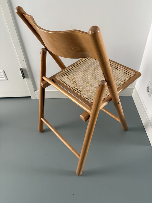 Sedia pieghevole vintage con cinghie elastiche