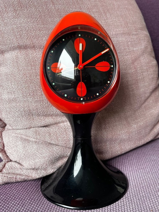 Vintage orange/black clock