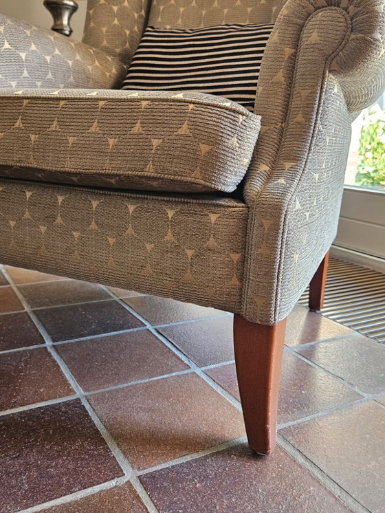 Image 1 of Mooie en zeer degelijke fauteuil te koop